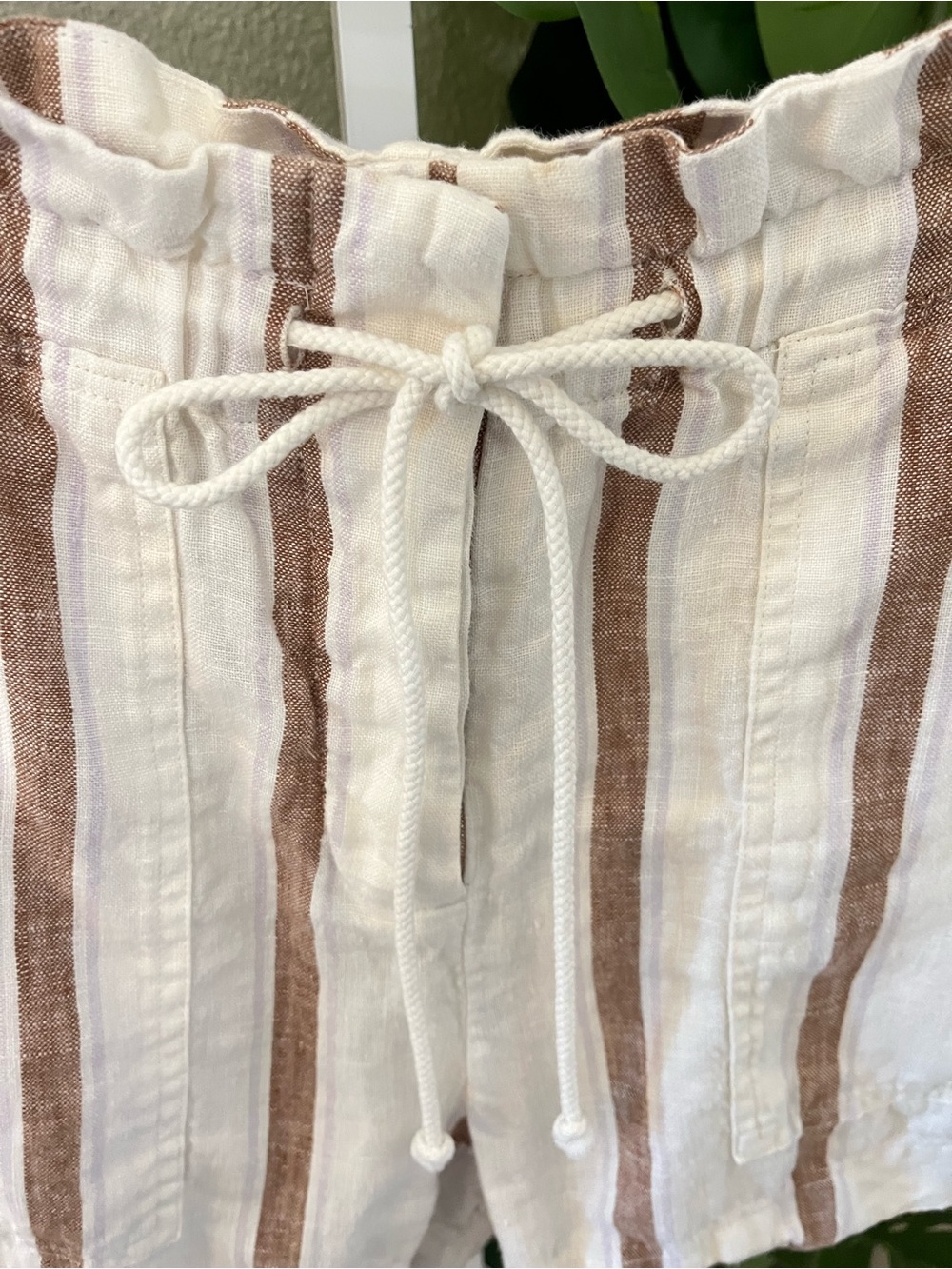 🤍 Rails 100% Linen Foster Coconut Stripe Linen Shorts XS | Luxury Linen Shorts - Picture 3 of 9